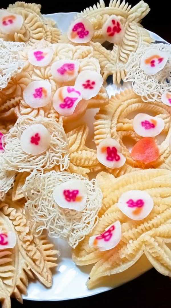 হোম,মেইড,নকশী,পিঠা